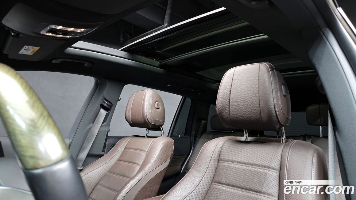 Mercedes-Benz GLS-Class 2022