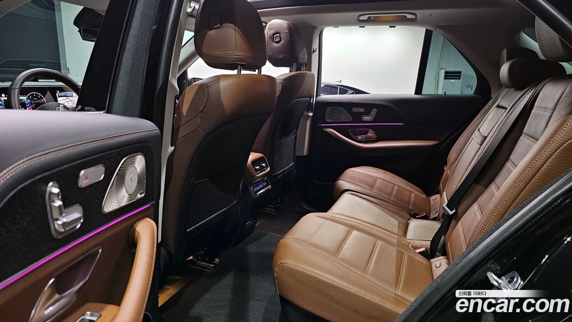 Mercedes-Benz GLE-Class 2025