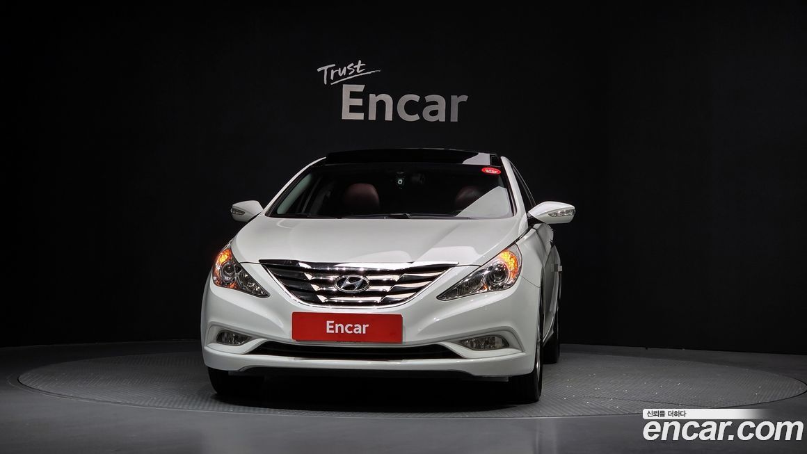 Hyundai Sonata 2011
