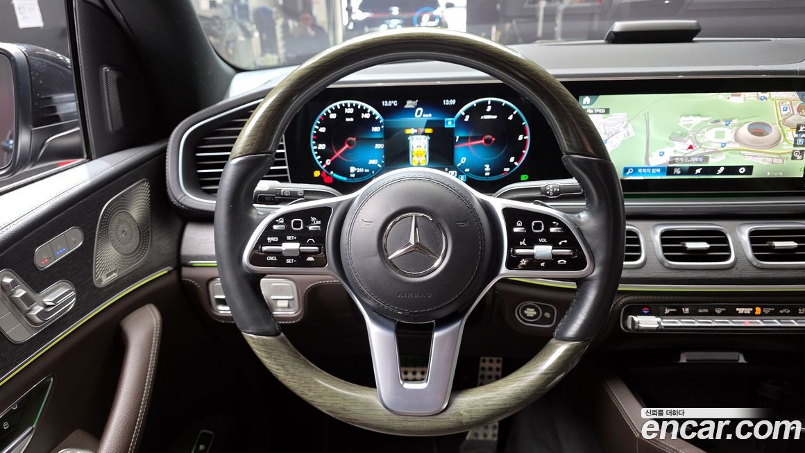 Mercedes-Benz GLS-Class 2022