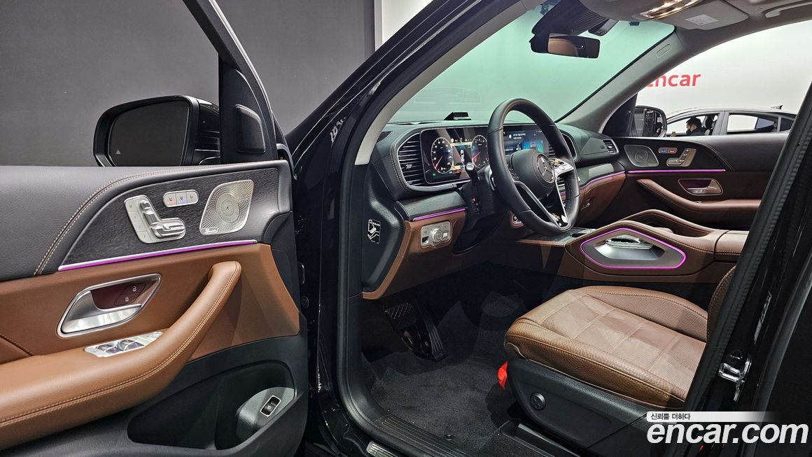 Mercedes-Benz GLE-Class 2025
