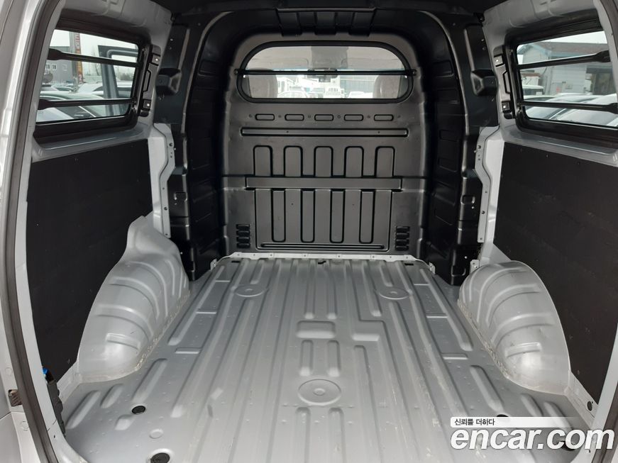 Hyundai Starex 2019