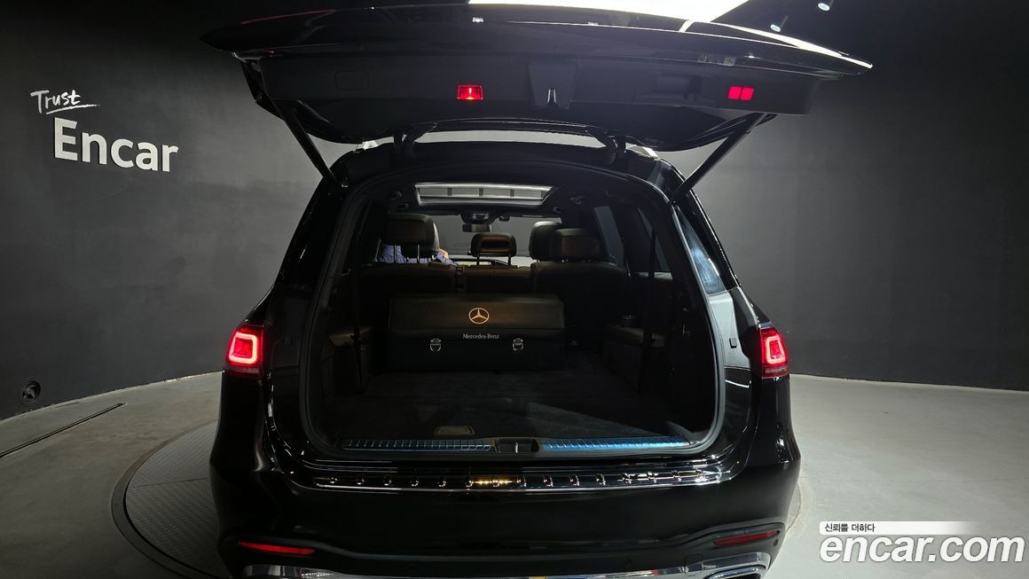 Mercedes-Benz GLS-Class 2022