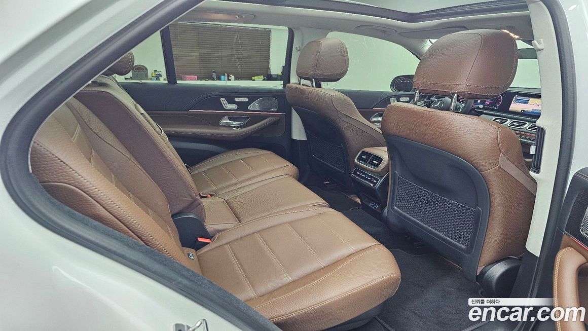 Mercedes-Benz GLE-Class 2025