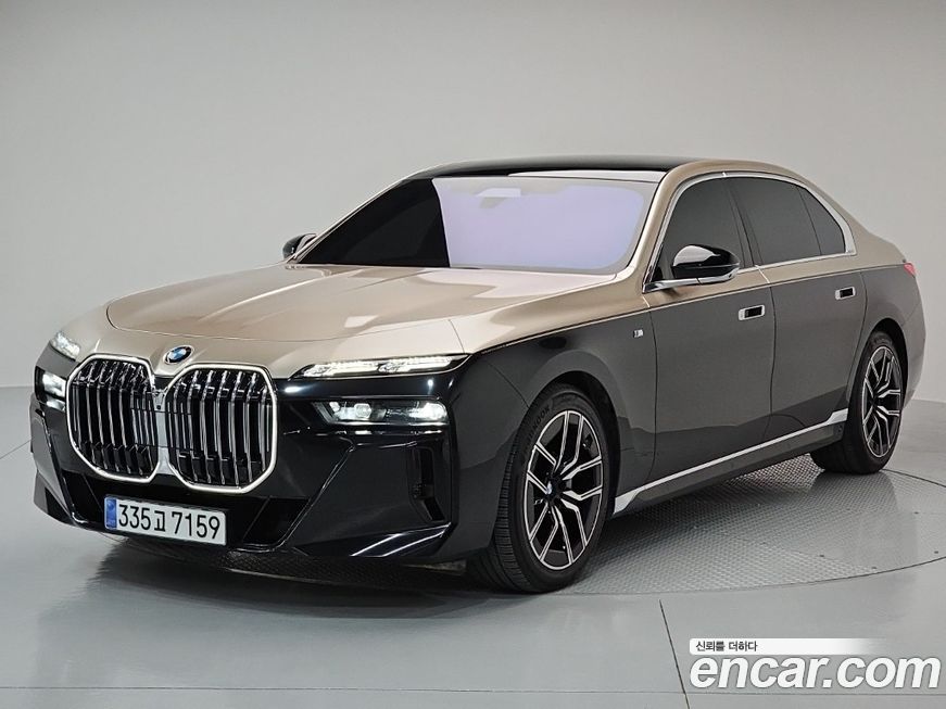 BMW 7-Series 2024