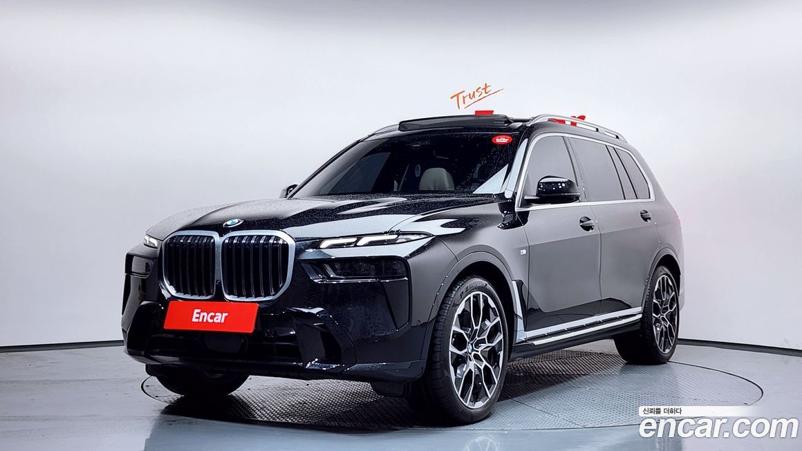 BMW X7 2025