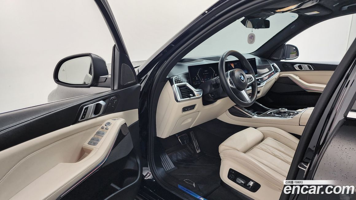 BMW X7 2025
