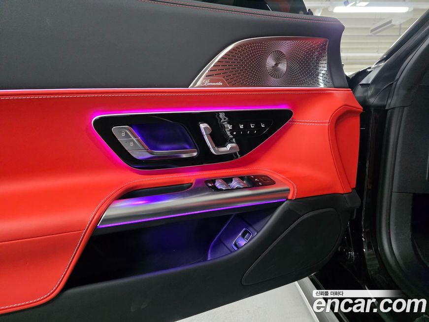 Mercedes-Benz SL-Class 2025