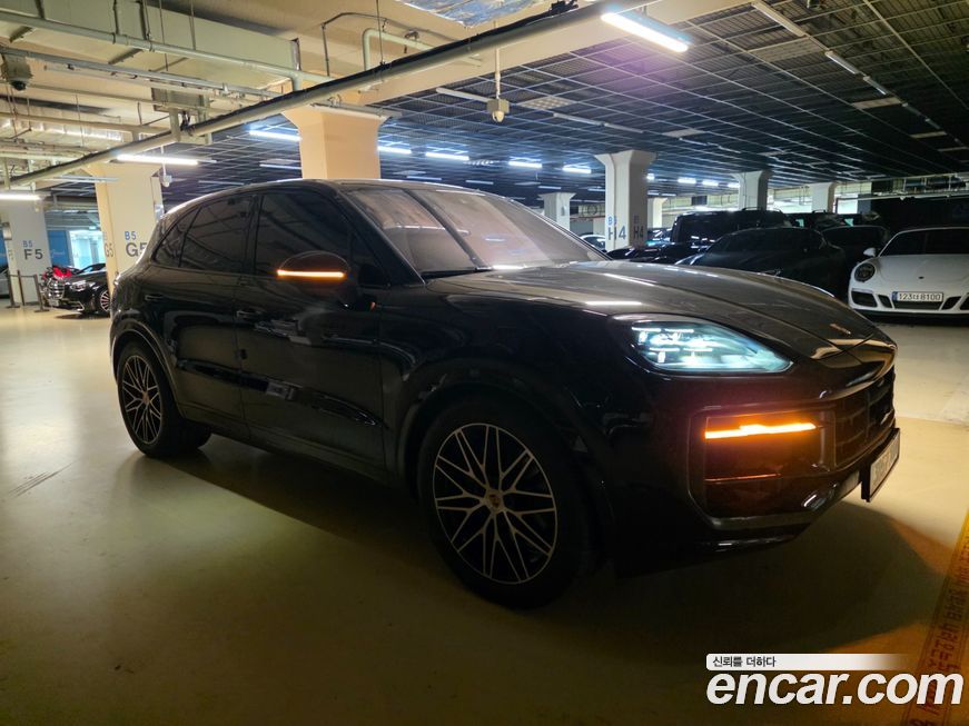 Porsche Cayenne 2024