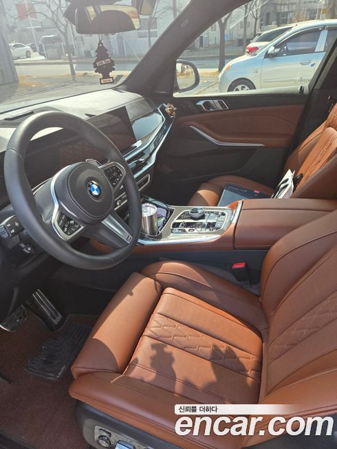 BMW X7 2025