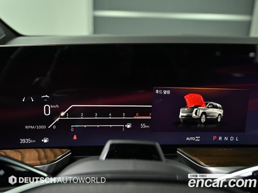 Cadillac Escalade 2025