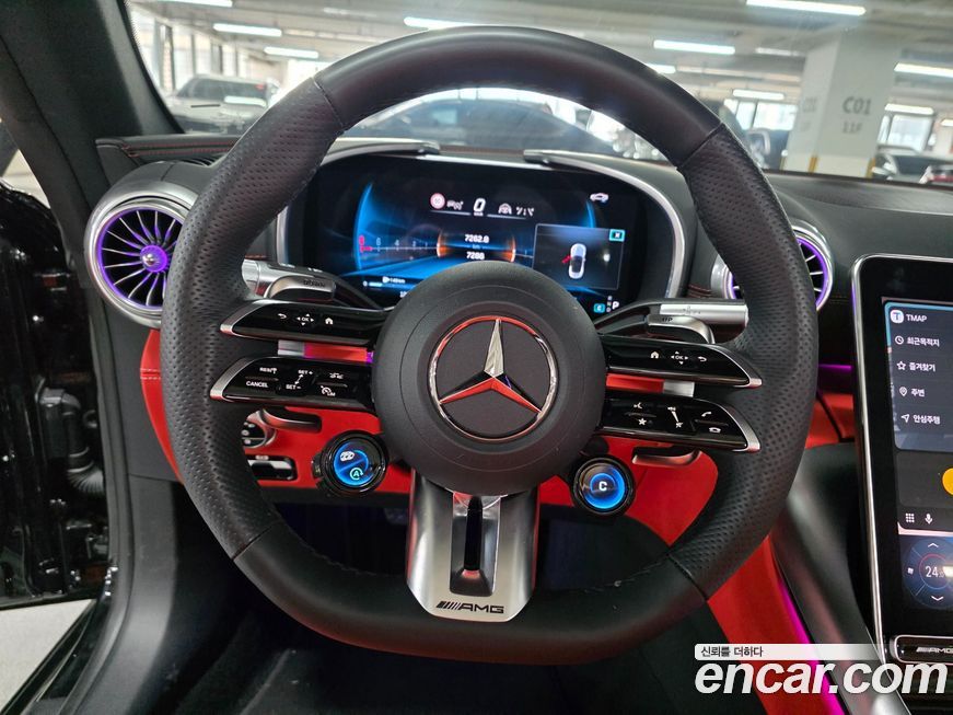 Mercedes-Benz SL-Class 2025