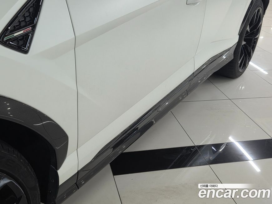 Lamborghini Urus 2020