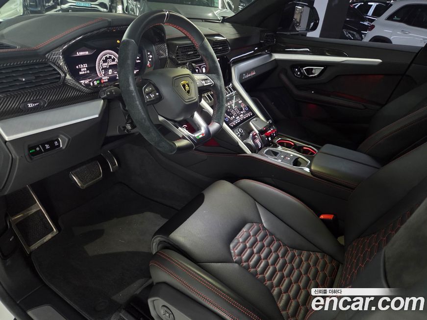 Lamborghini Urus 2020