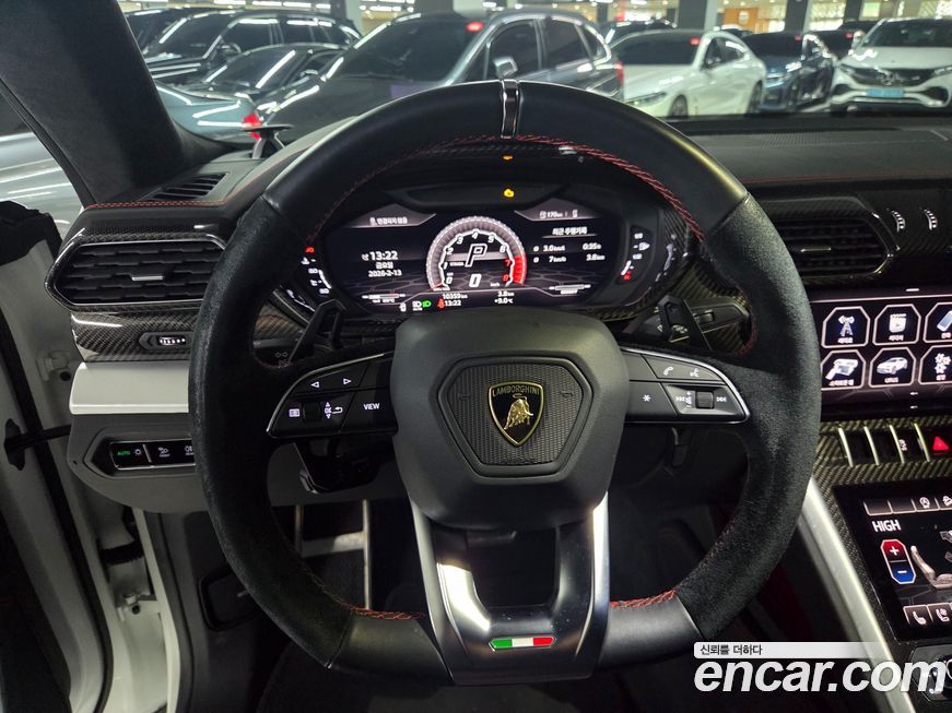 Lamborghini Urus 2020
