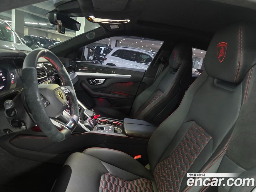 Lamborghini Urus 2020
