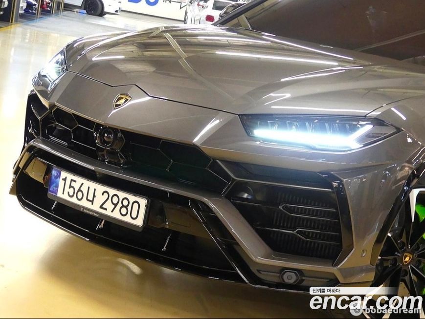 Lamborghini Urus 2022