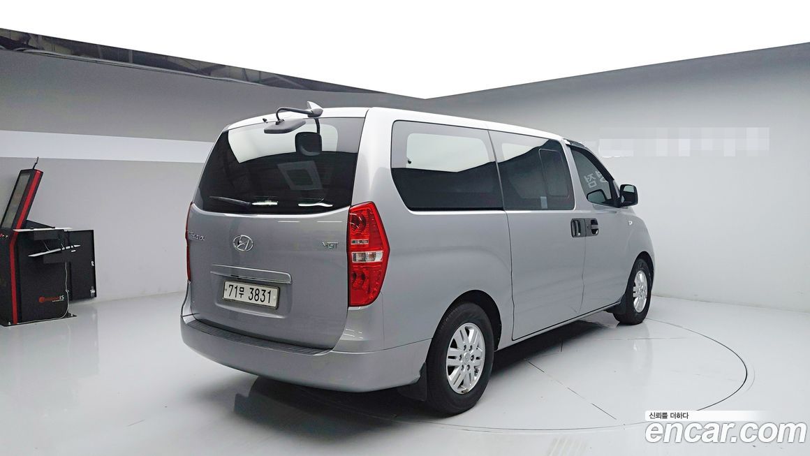 Hyundai Starex 2017