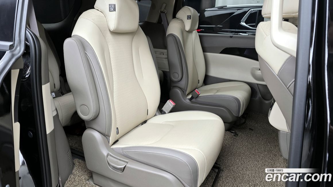 Kia Canival 2025