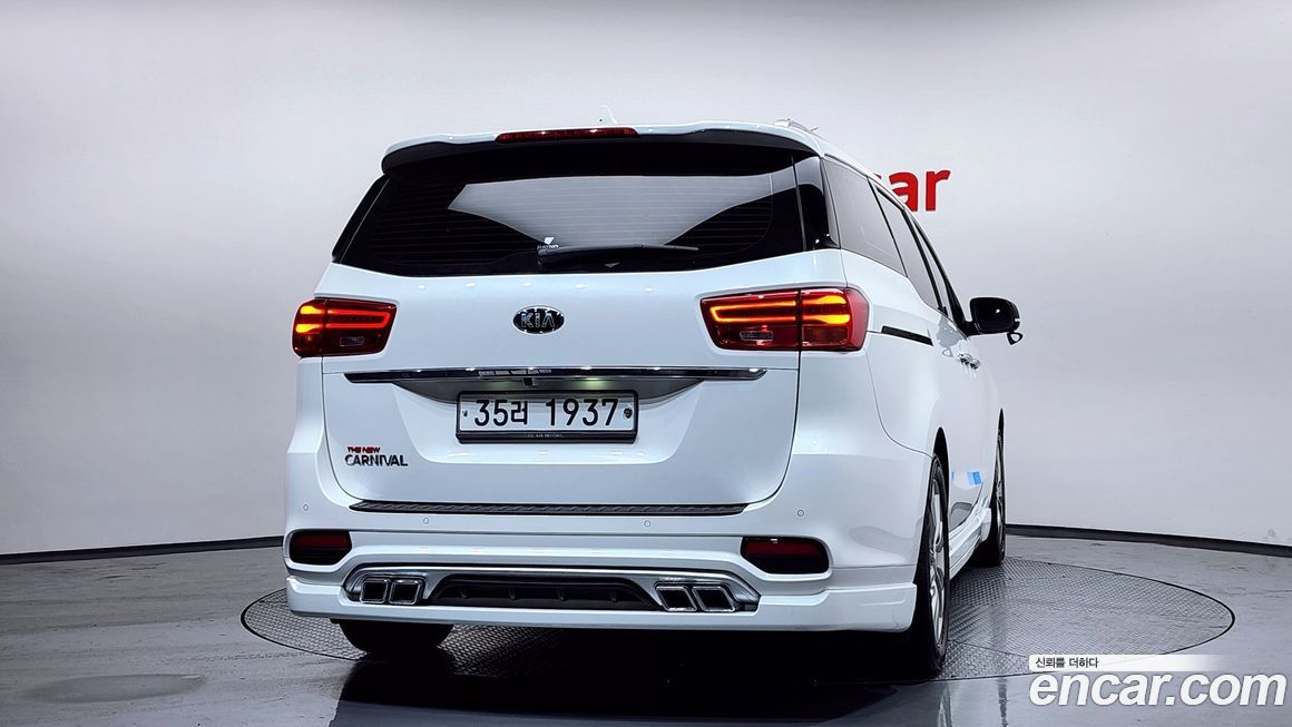 Kia Canival 2019