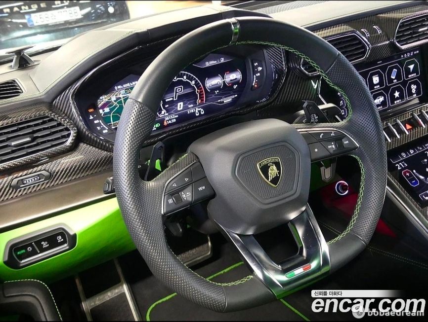 Lamborghini Urus 2022