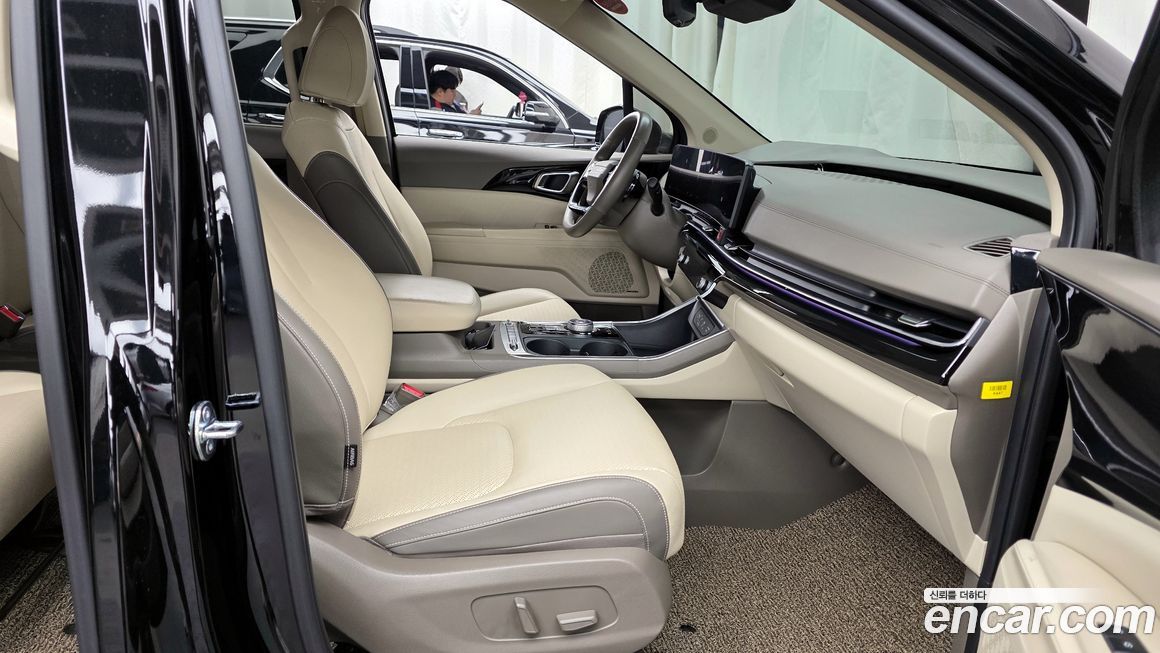 Kia Canival 2025