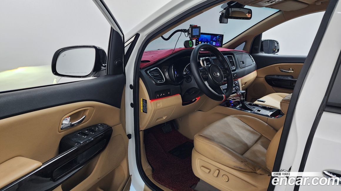 Kia Canival 2019