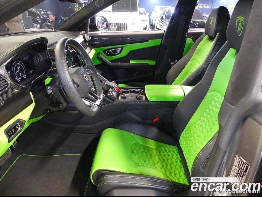 Lamborghini Urus 2022