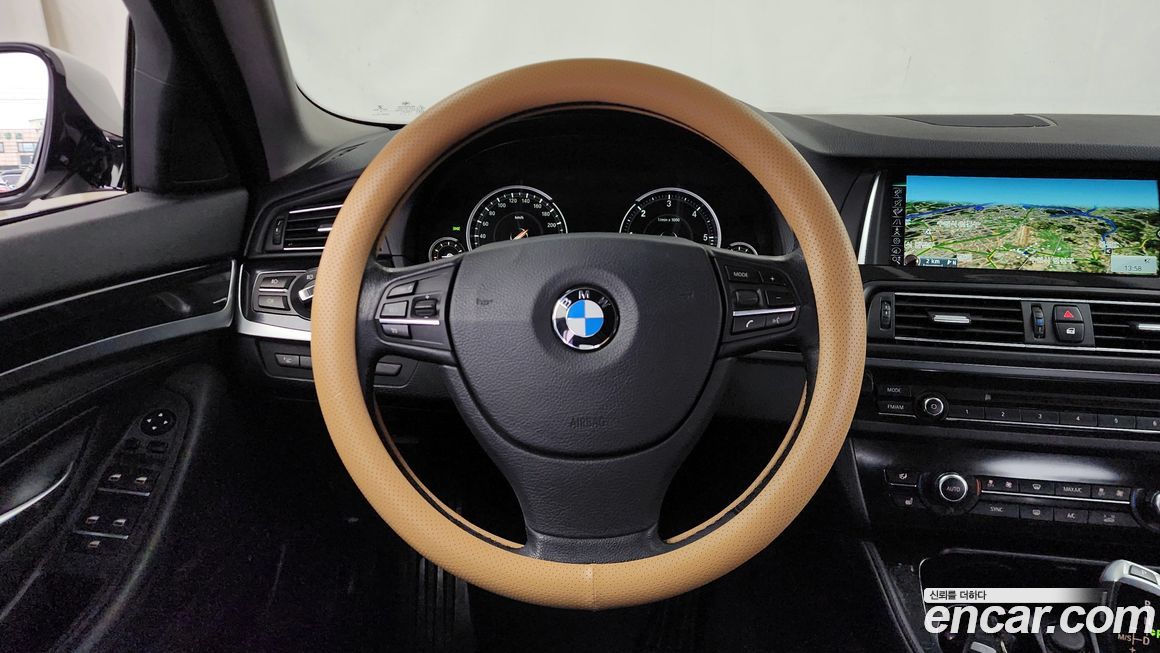 BMW 5-Series 2016