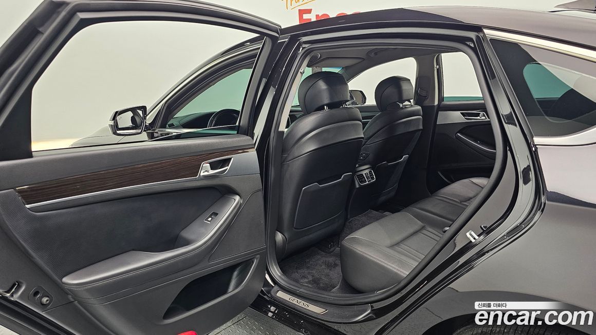 Genesis G80 2018