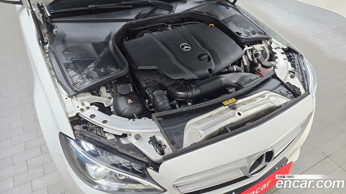 Mercedes-Benz C-Class 2018