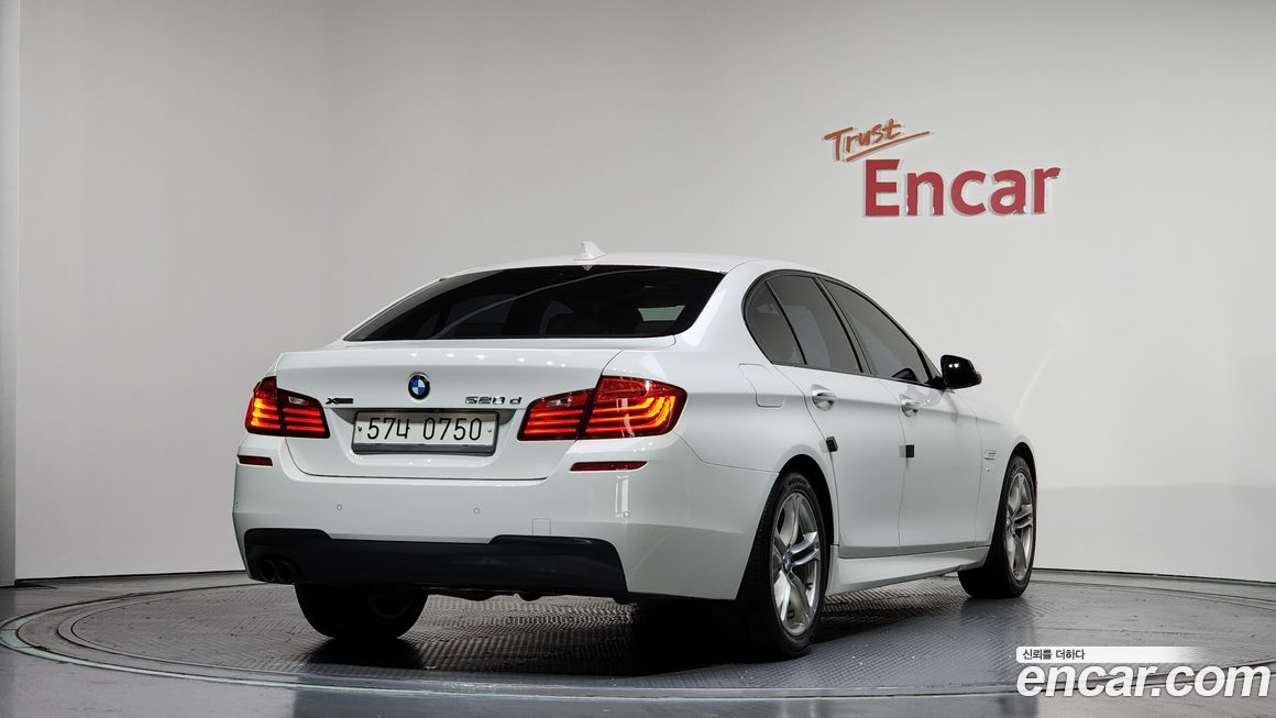 BMW 5-Series 2016
