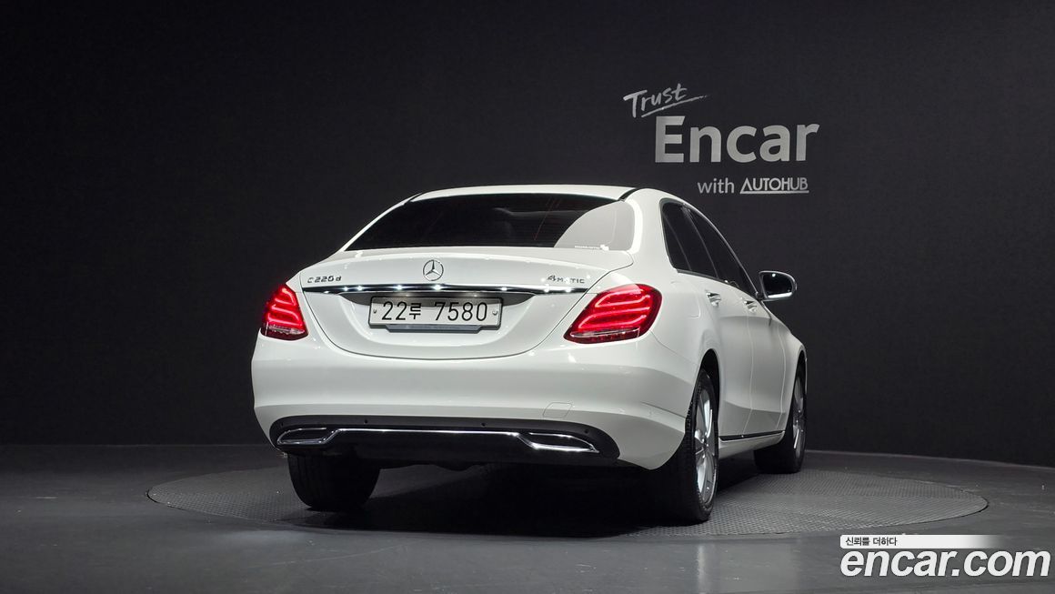 Mercedes-Benz C-Class 2018