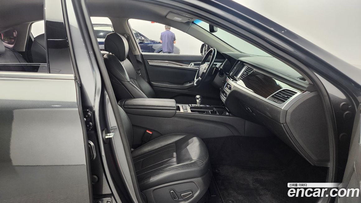 Genesis G80 2017