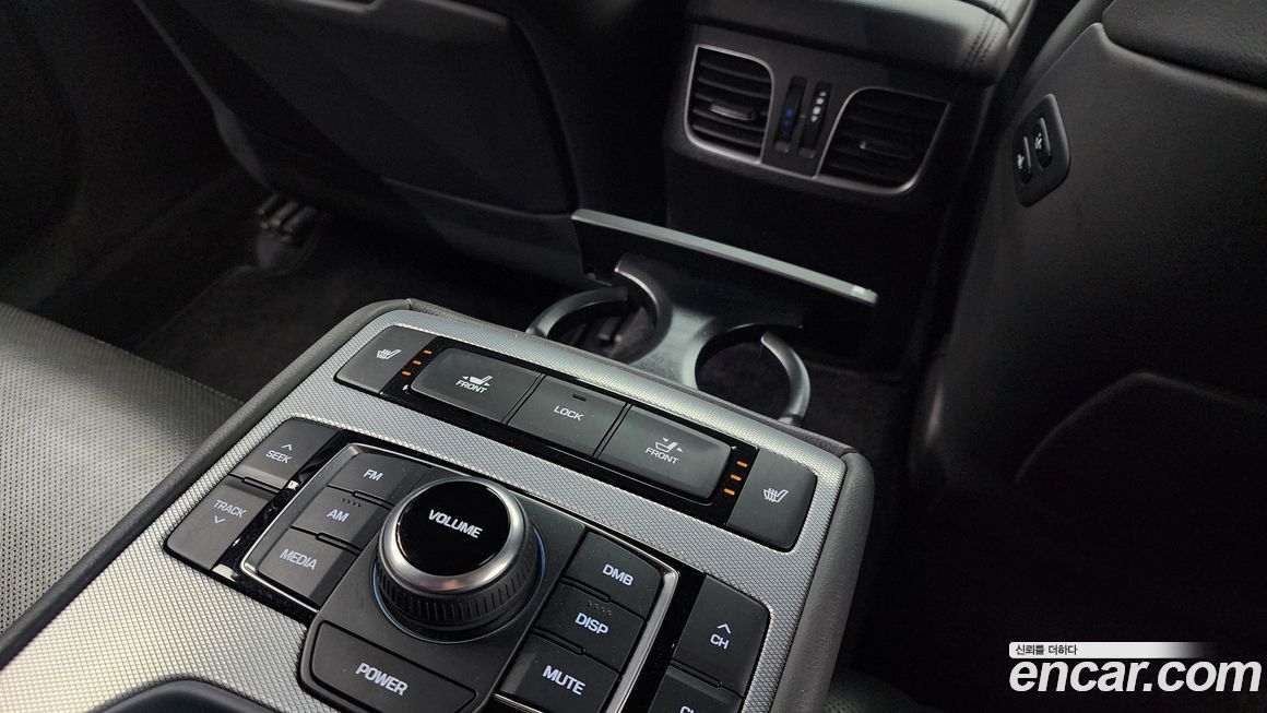 Genesis G80 2017