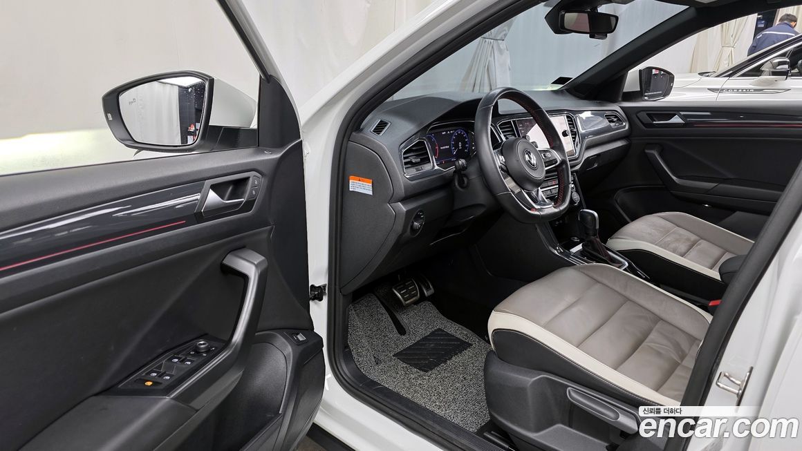 Volkswagen T-Roc 2021