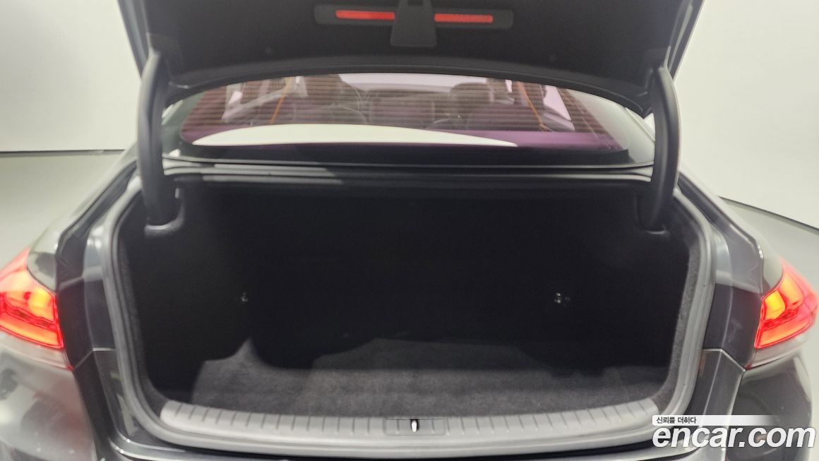 Genesis G80 2017