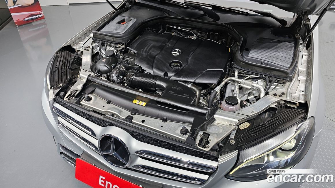 Mercedes-Benz GLC-Class 2017