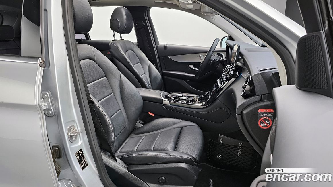 Mercedes-Benz GLC-Class 2017