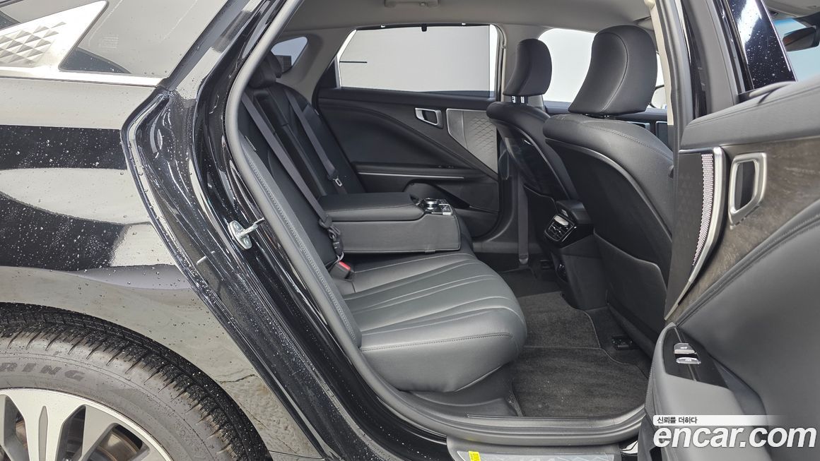 Kia K8 2024