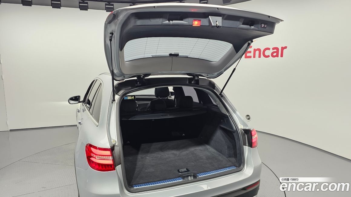 Mercedes-Benz GLC-Class 2017