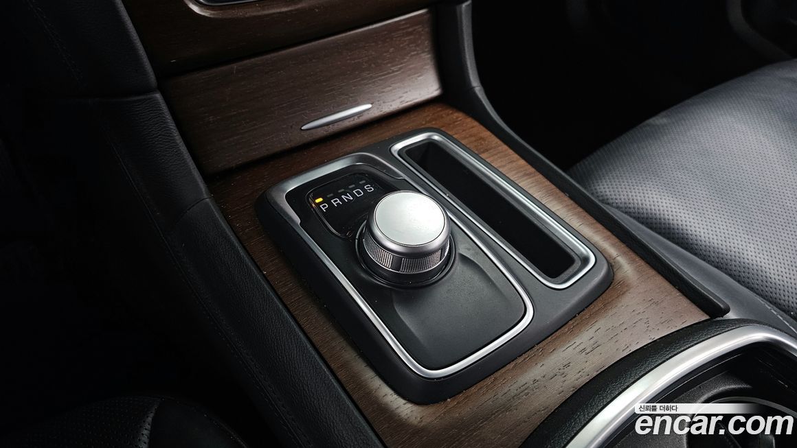 Chrysler 300C 2016