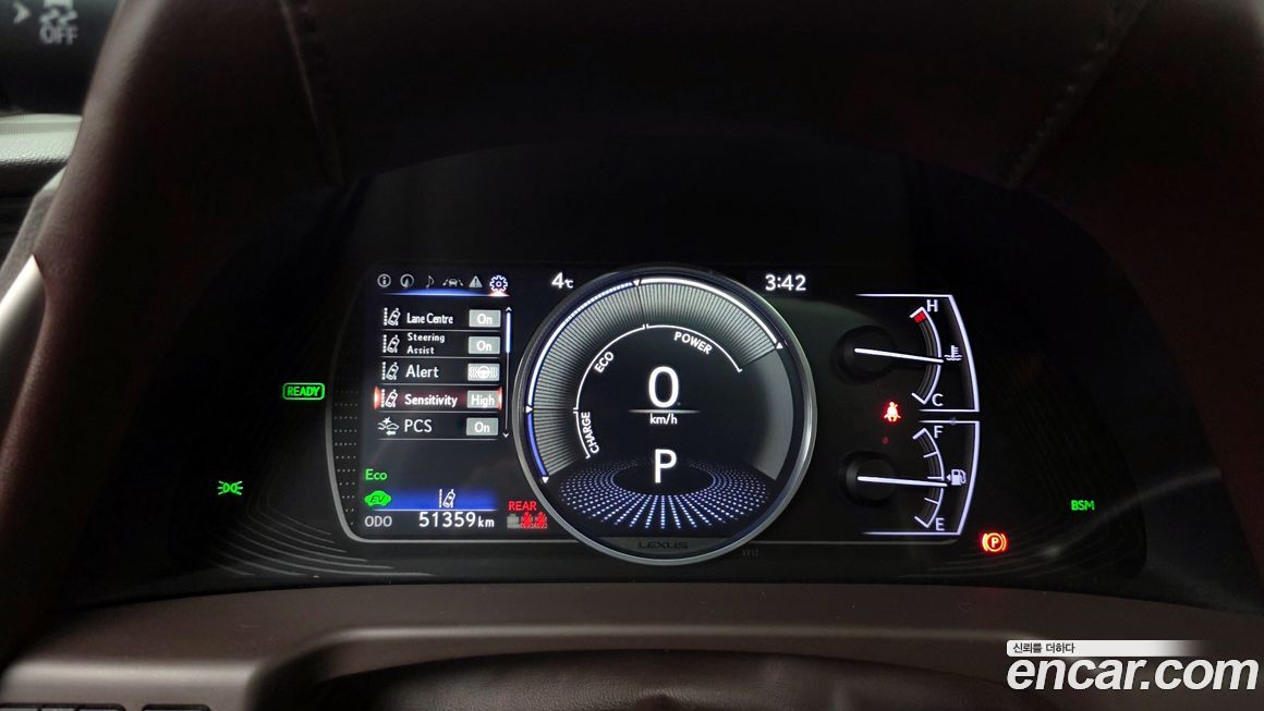 Lexus ES 2019