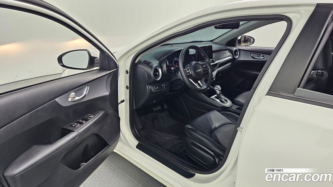 Kia K3 2023