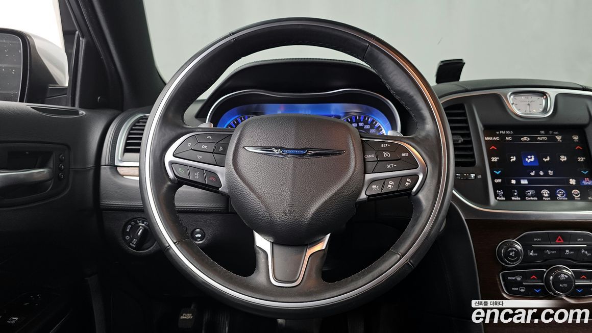Chrysler 300C 2016