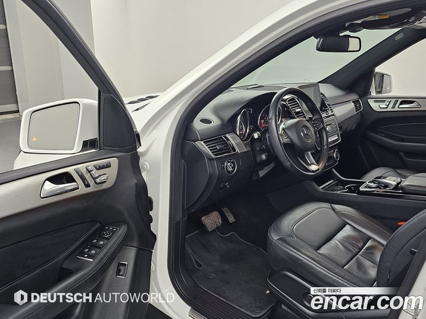 Mercedes-Benz GLE-Class 2018