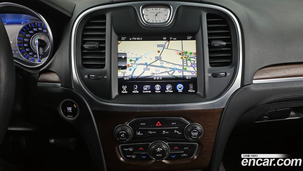 Chrysler 300C 2016