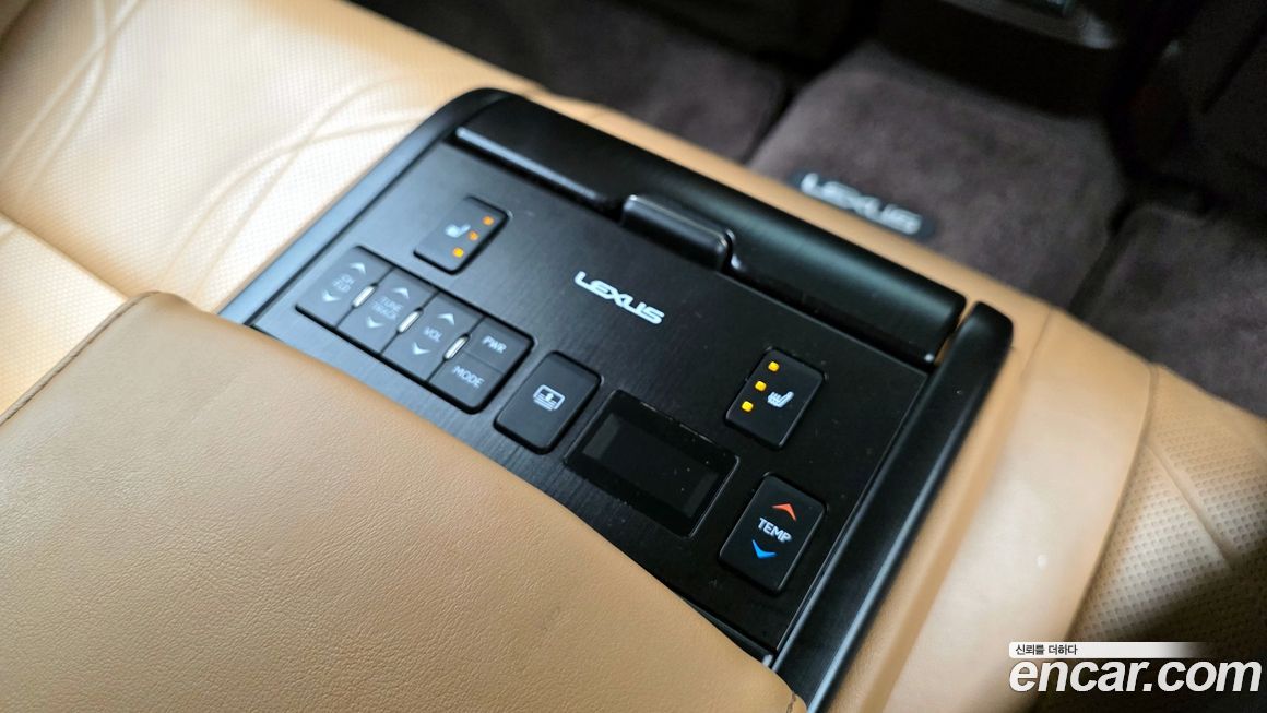 Lexus ES 2019