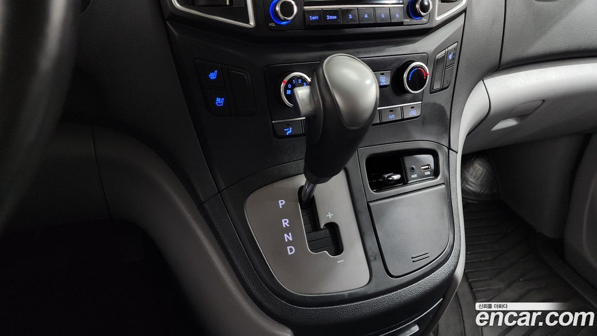 Hyundai Starex 2021