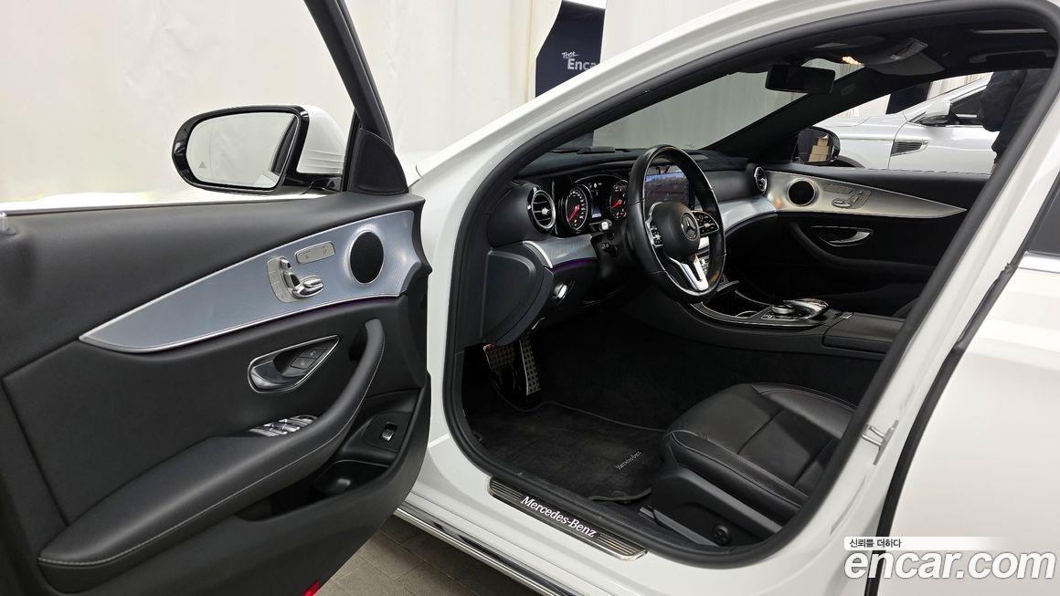 Mercedes-Benz E-Class 2020